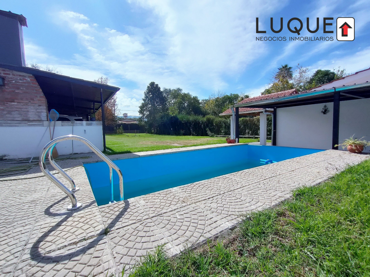 SAN LORENZO - CASA EN VENTA