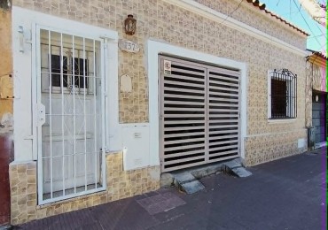 ALQUILO CASA CENTRICA